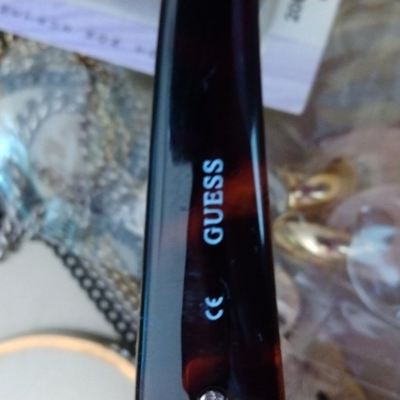 Guess women's sunglasses with Guess necklace 2 set earrings +bracelet - Picture 11 of 17